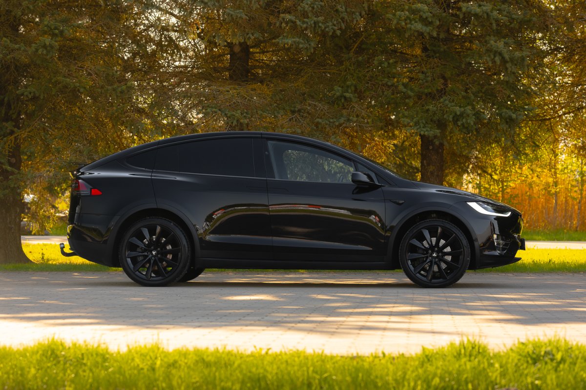 Tesla model X 75D 